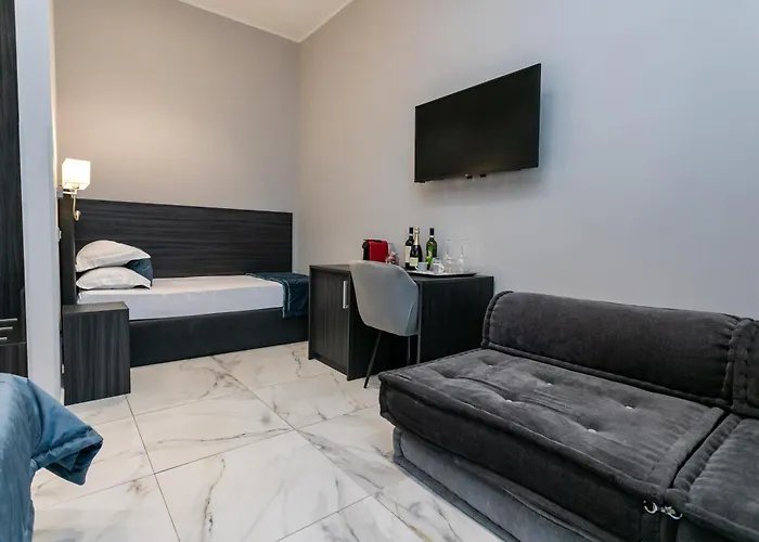 Cesare Ai Cavalieri 4* Рим
