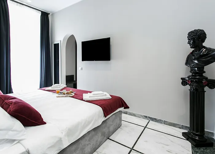 Cesare Ai Cavalieri 4* Рим